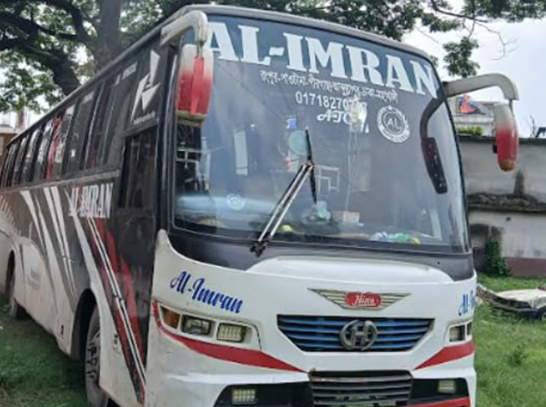 ঢাকা-টাঙ্গাইল মহাসড়কে ফের বাসে ডাকাতি, নারী যাত্রীদের শ্লীলতাহানি